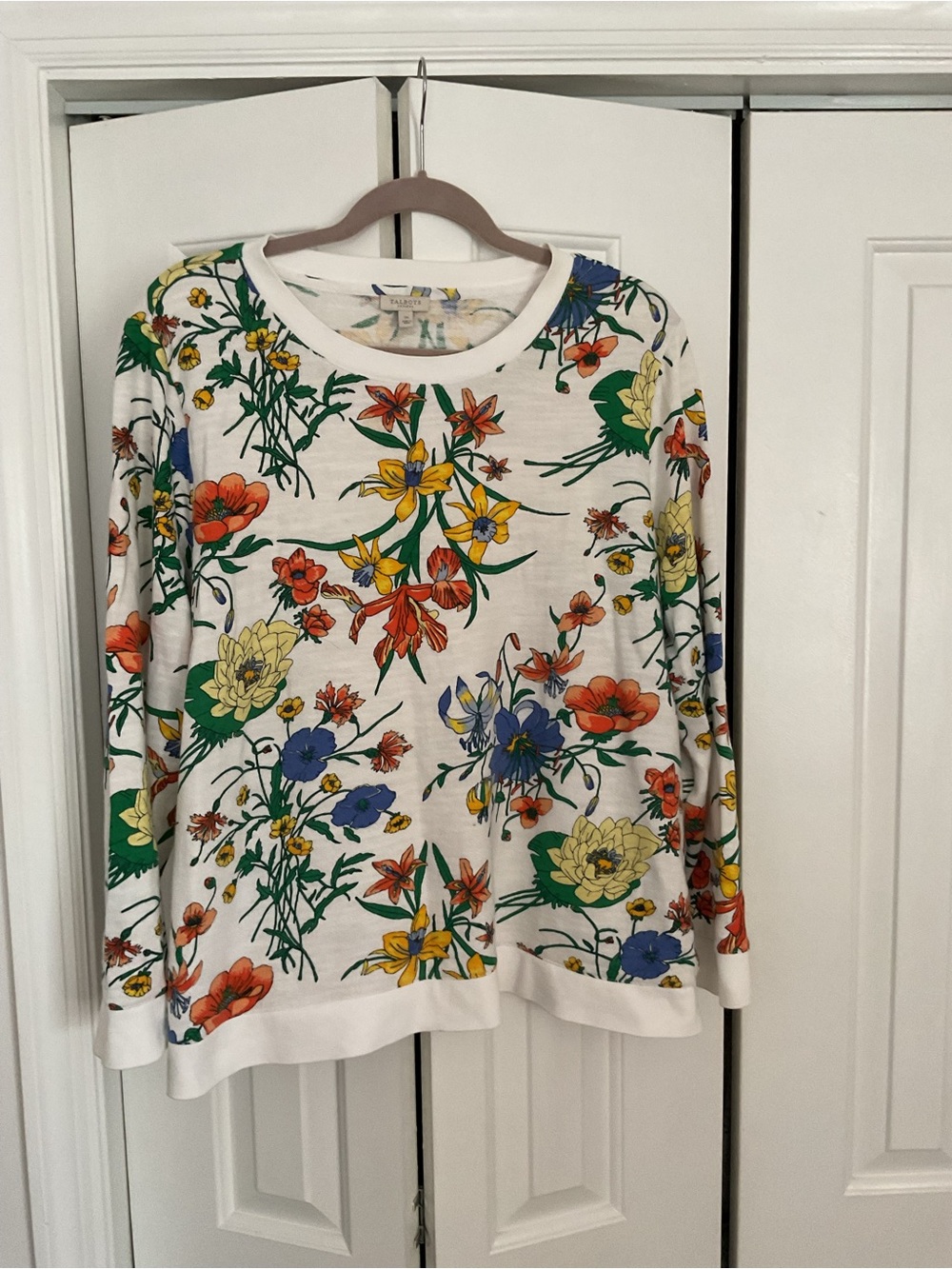 Talbots White Floral Crewneck Sweatshirt with Multicolor Blooms